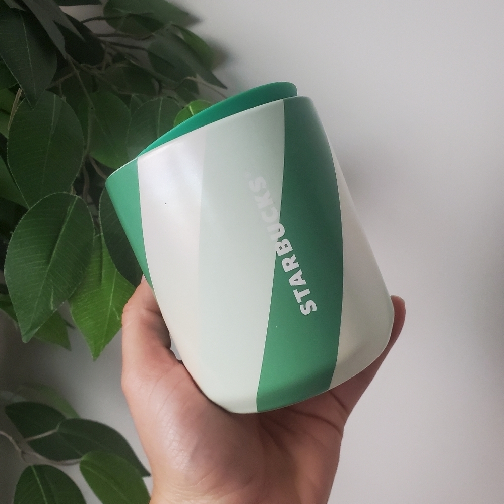 Starbucks Green White Christmas Holiday Tumbler Cup 8 oz